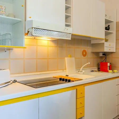 Casa Al By Interhome Colico
